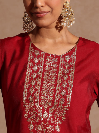 Janasya Women's Maroon Chanderi Silk Zari Yoke Embroidered Straight Kurta Set