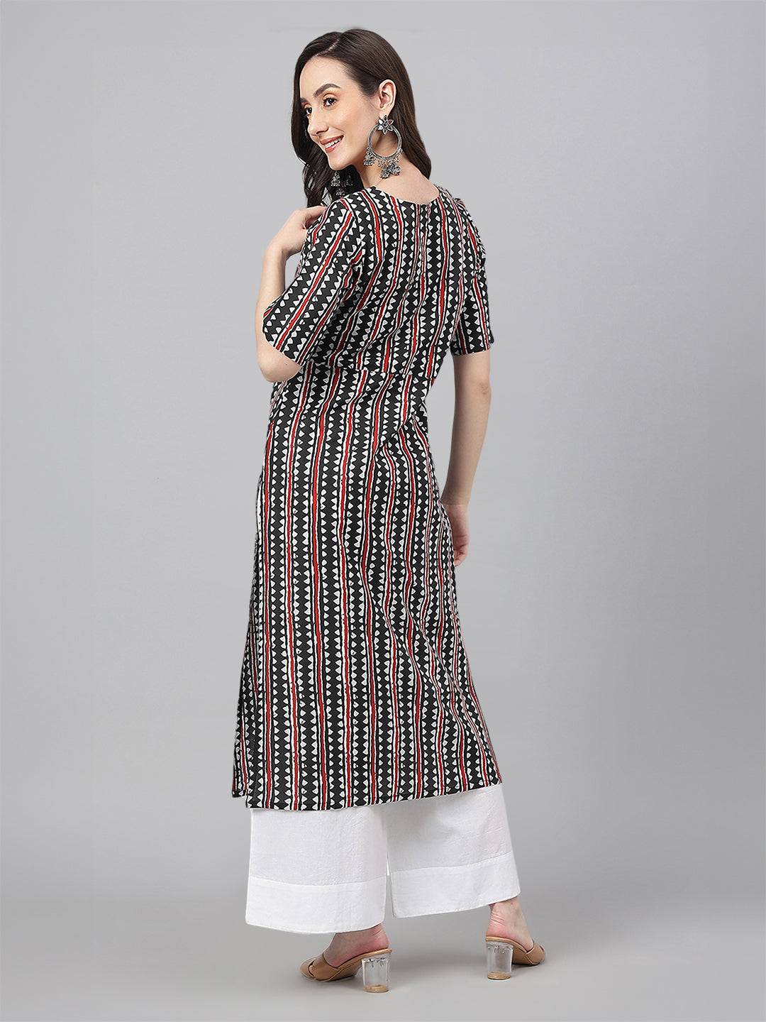 Black Cotton Geometric Printed Straight Kurta