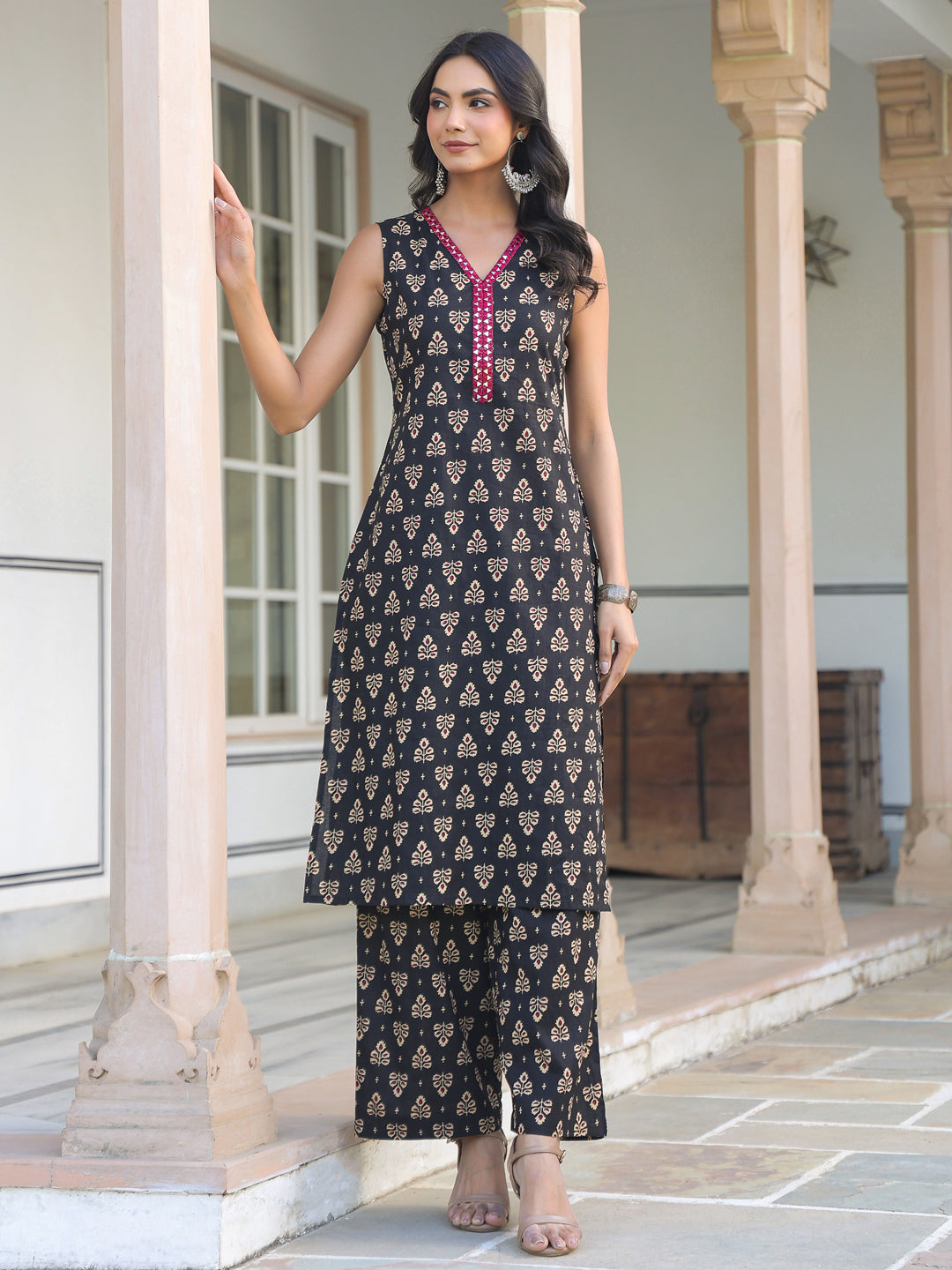 Black Pure Cotton Floral Printed Straight Kurta Set
