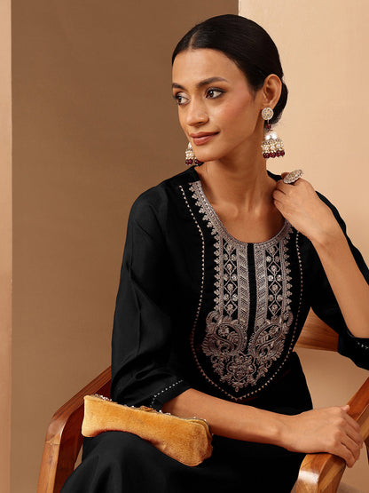 Janasya Women's Black Chanderi Silk Yoke Embroidered Straight Kurta