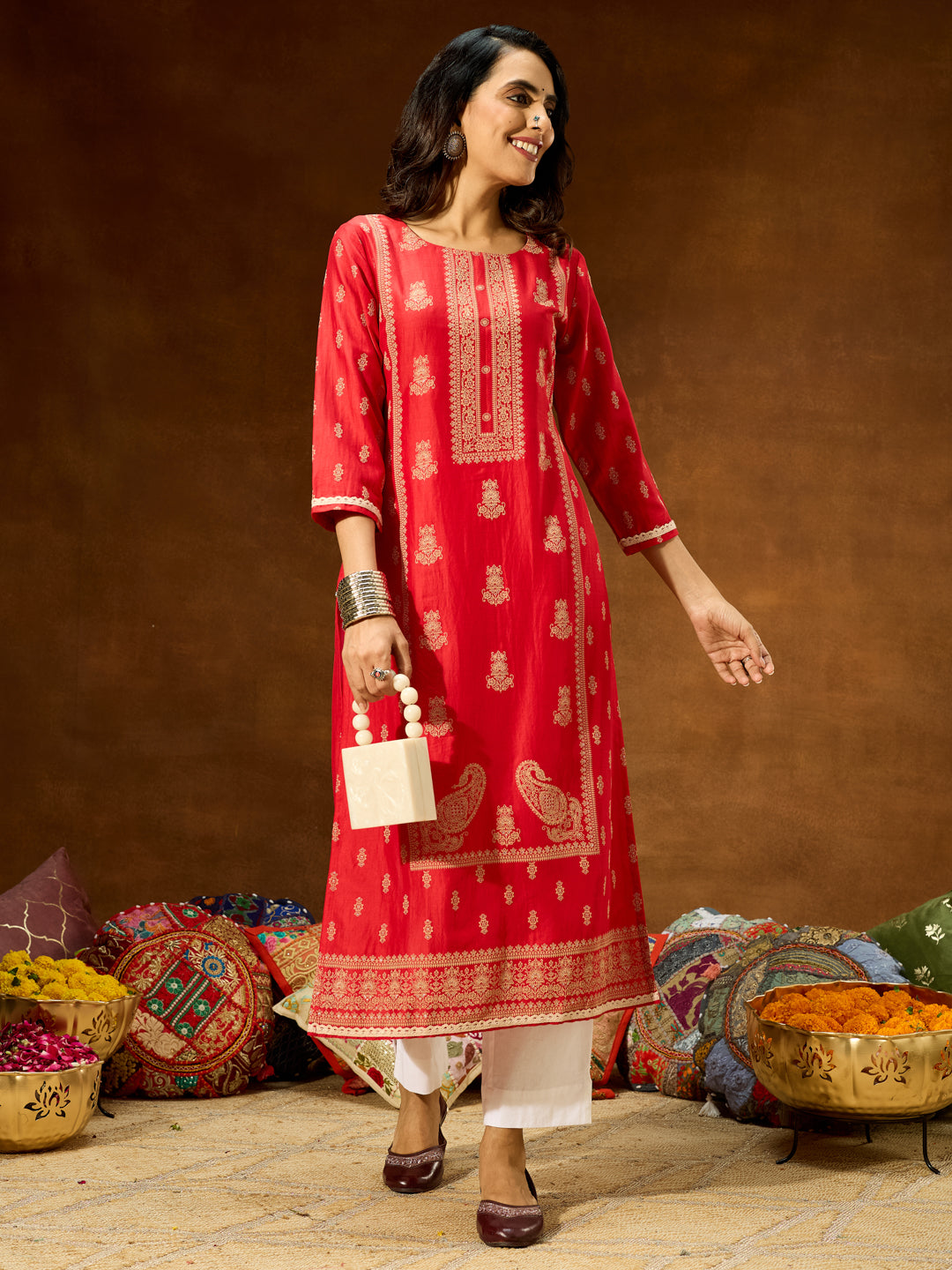 Janasya Women's Red Silk Blend Ethnic Printed Straight Kurta
