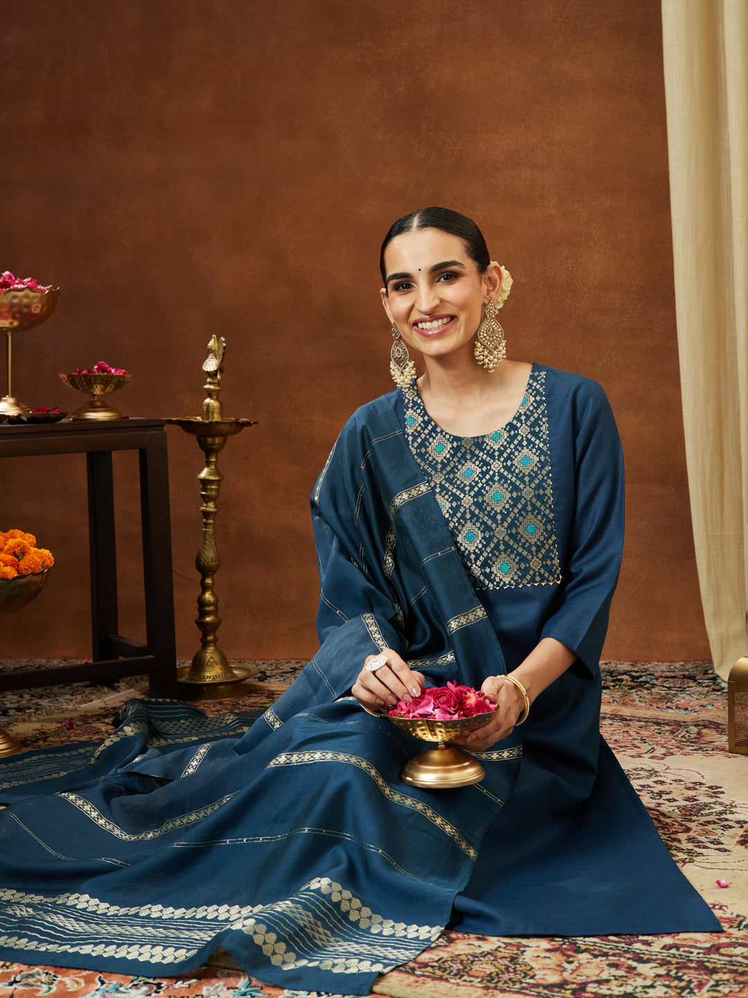 Janasya Women's Teal Blue Cotton Blend Yoke Design Straight Kurta Set