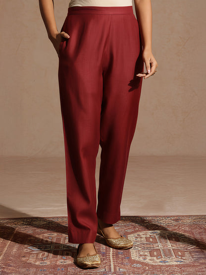 Janasya Women's Maroon Silk Blend Embellished Straight Kurta Set