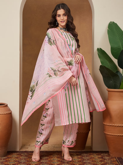 Janasya Women's Light Pink Cotton Blend Floral Printed Straight Kurta Set
