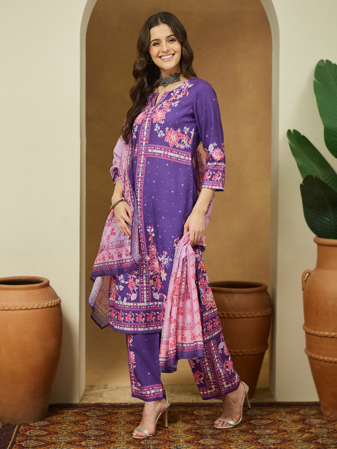 Janasya Women's Purple Cotton Blend Floral Printed Straight Kurta Set