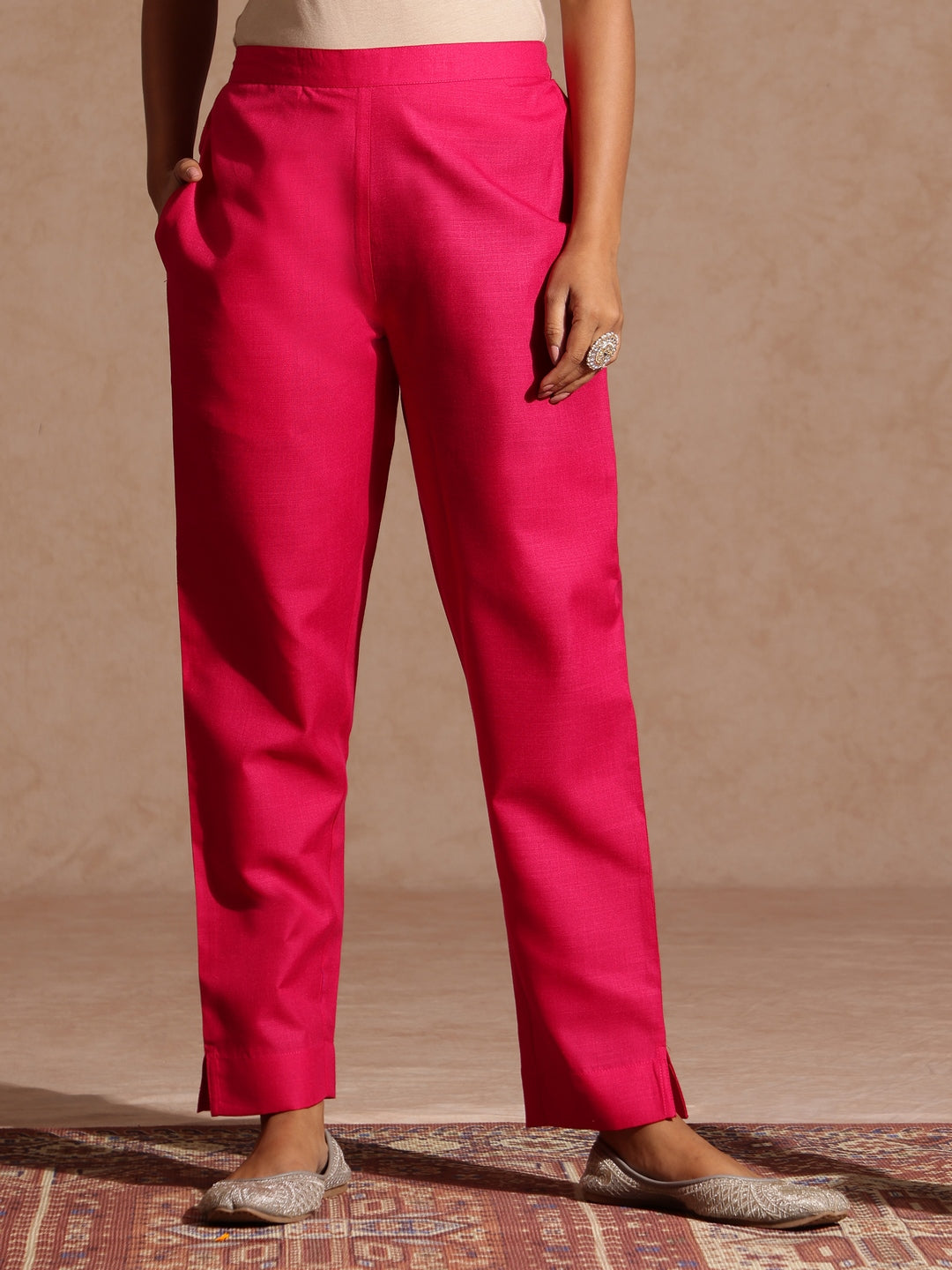 Janasya Women's Pink Cotton Blend Yoke Design Straight Kurta Set