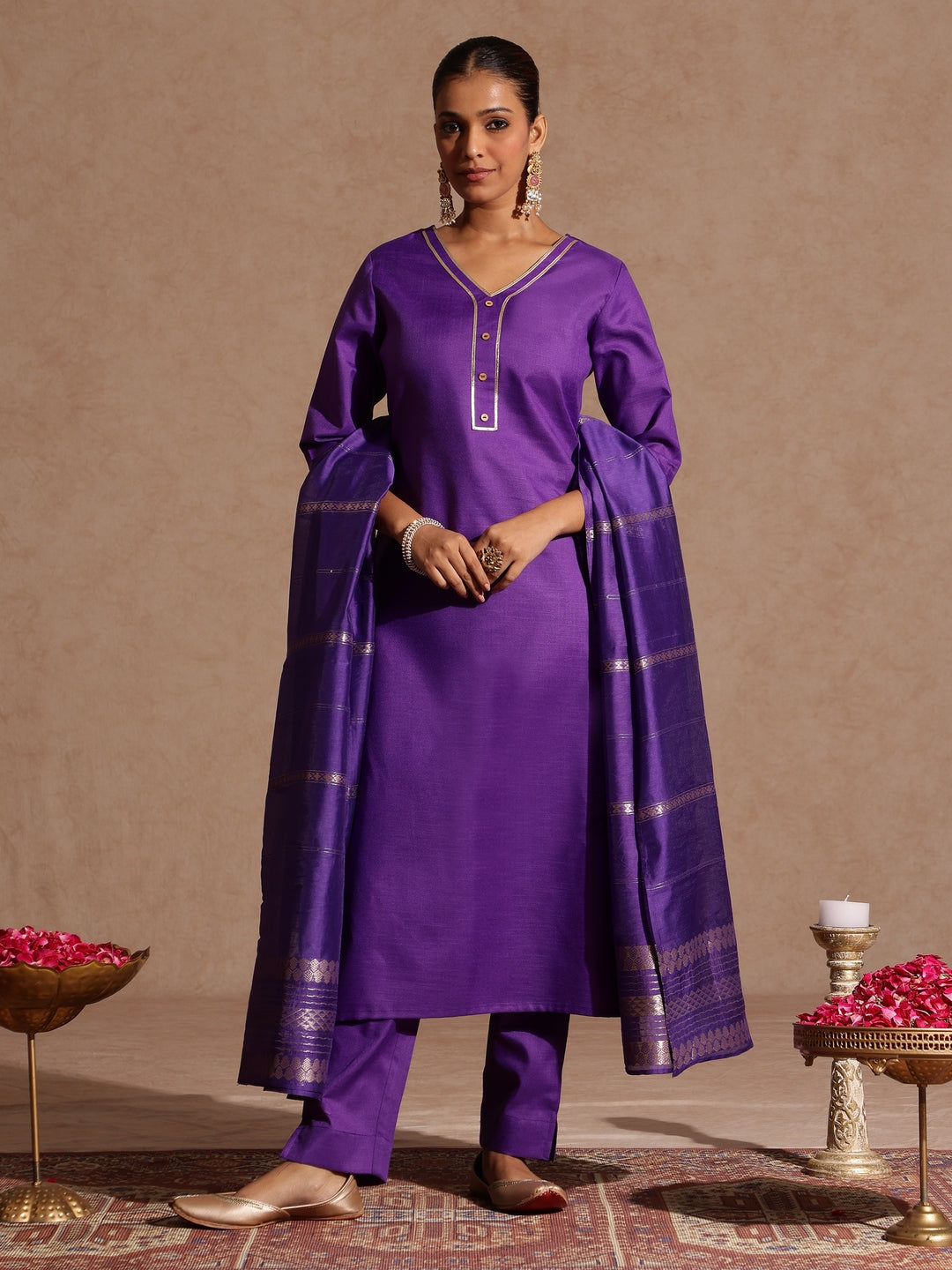 Janasya Women's Purple Cotton Blend Yoke Design Straight Kurta Set