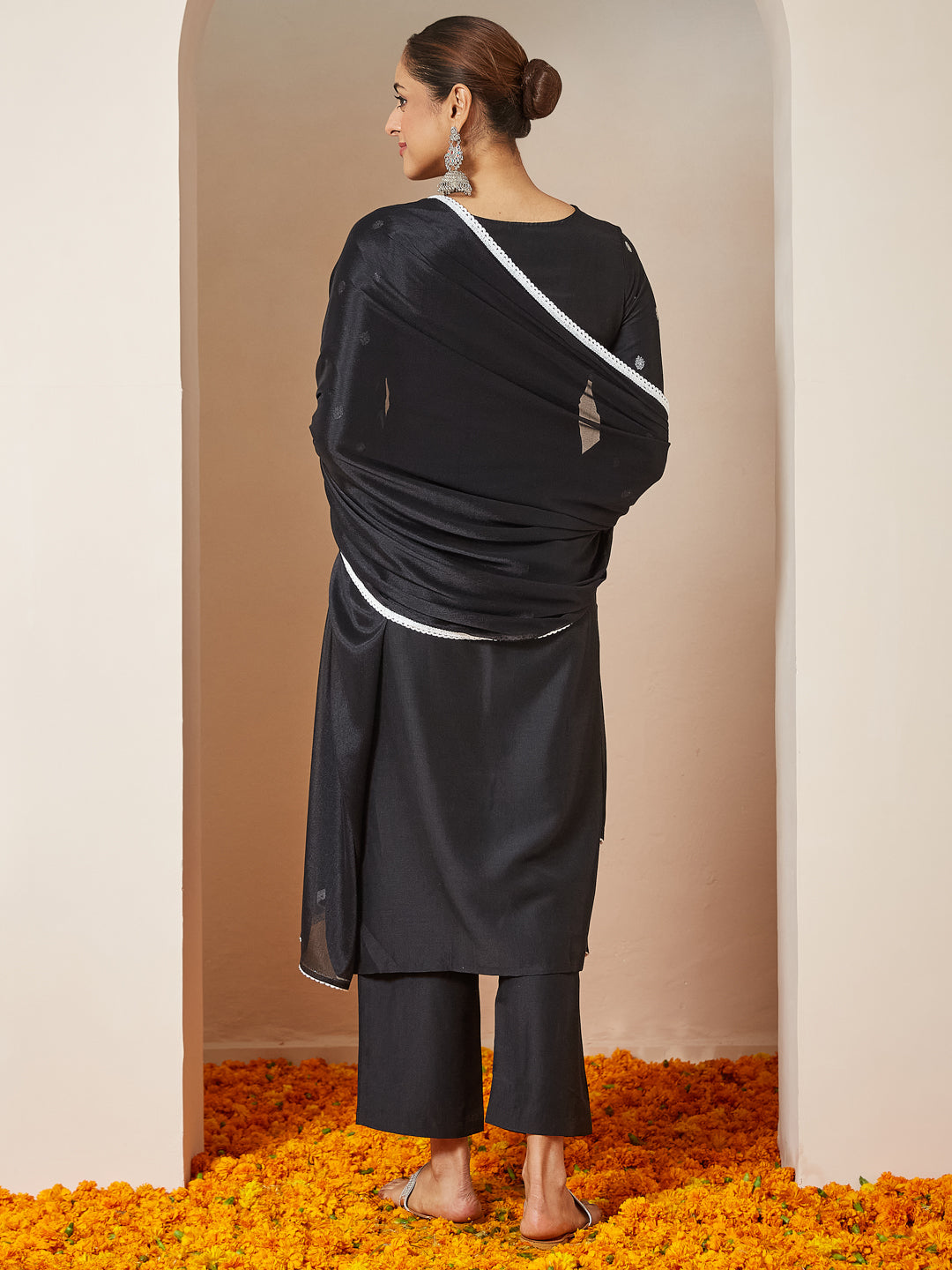 Janasya Women's Black Silk Blend Embellished Straight Kurta Set