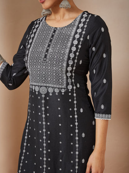 Janasya Women's Black Silk Blend Embellished Straight Kurta Set