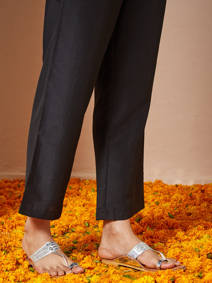 Janasya Women's Black Silk Blend Embellished Straight Kurta Set