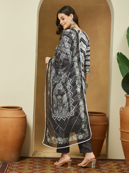 Janasya Women's Black Cotton Blend Floral Printed Straight Kurta Set