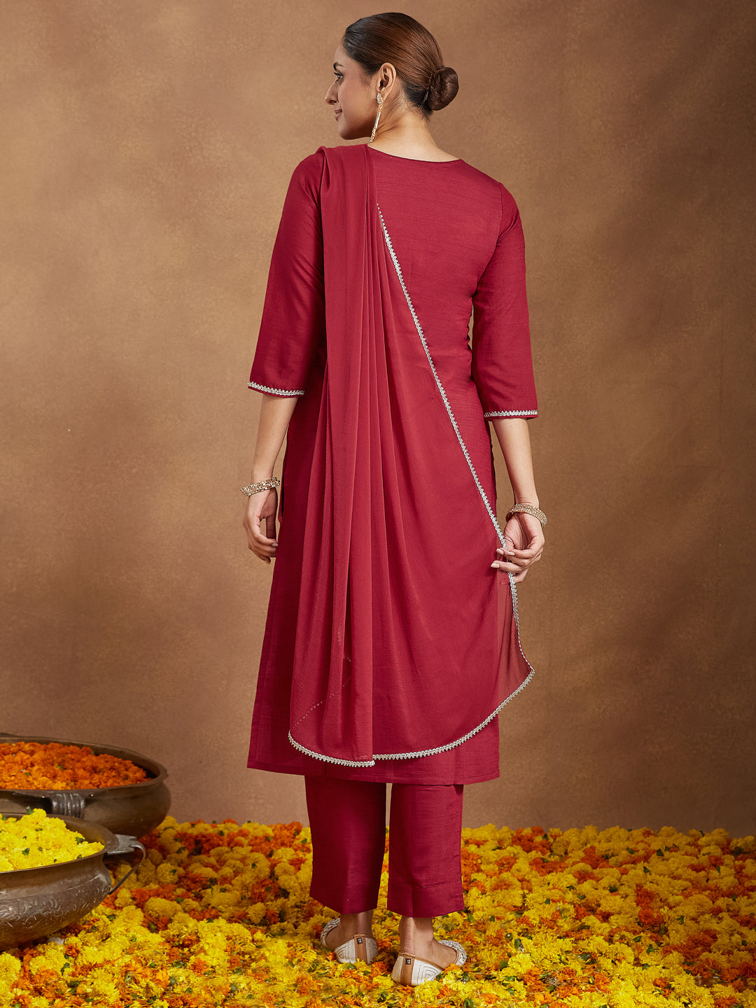 Janasya Women's Maroon Silk Blend Embroidered Straight Kurta Set