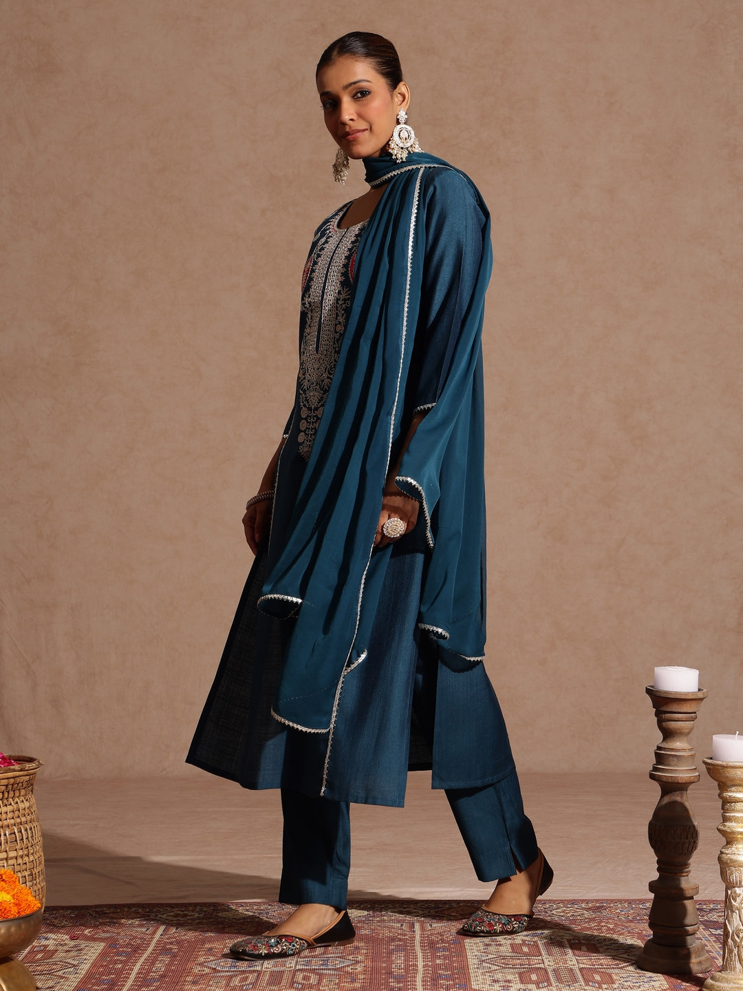 Janasya Women's Teal Blue Silk Blend Embroidered Straight Kurta Set