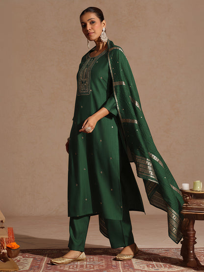 Janasya Women's Bottle Green Silk Blend Embroidered Straight Kurta Set