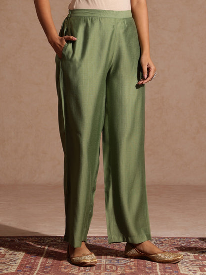 Janasya Women's Green Silk Blend Embellished Straight Kurta Set