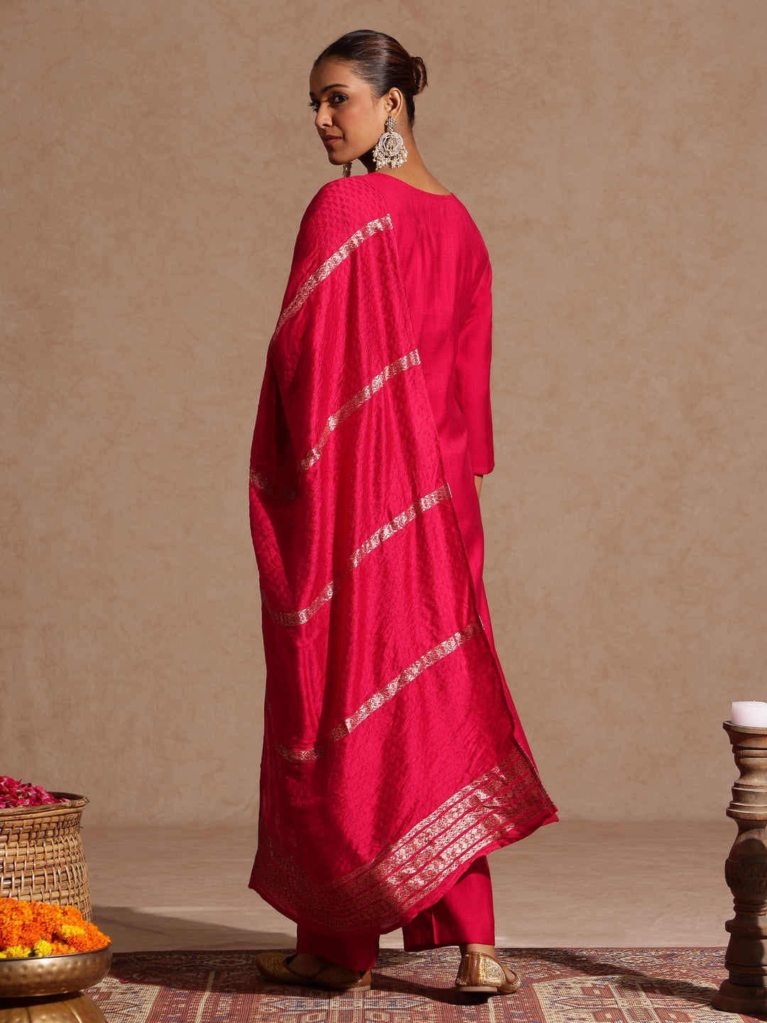 Janasya Women's Pink Silk Blend Embroidered Straight Kurta Set