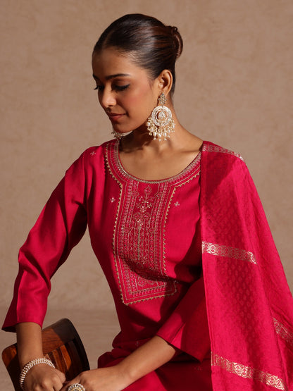 Janasya Women's Pink Silk Blend Embroidered Straight Kurta Set