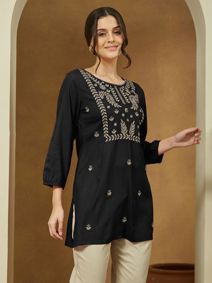 Janasya Women's Black Rayon Embroidered Straight Short Kurti
