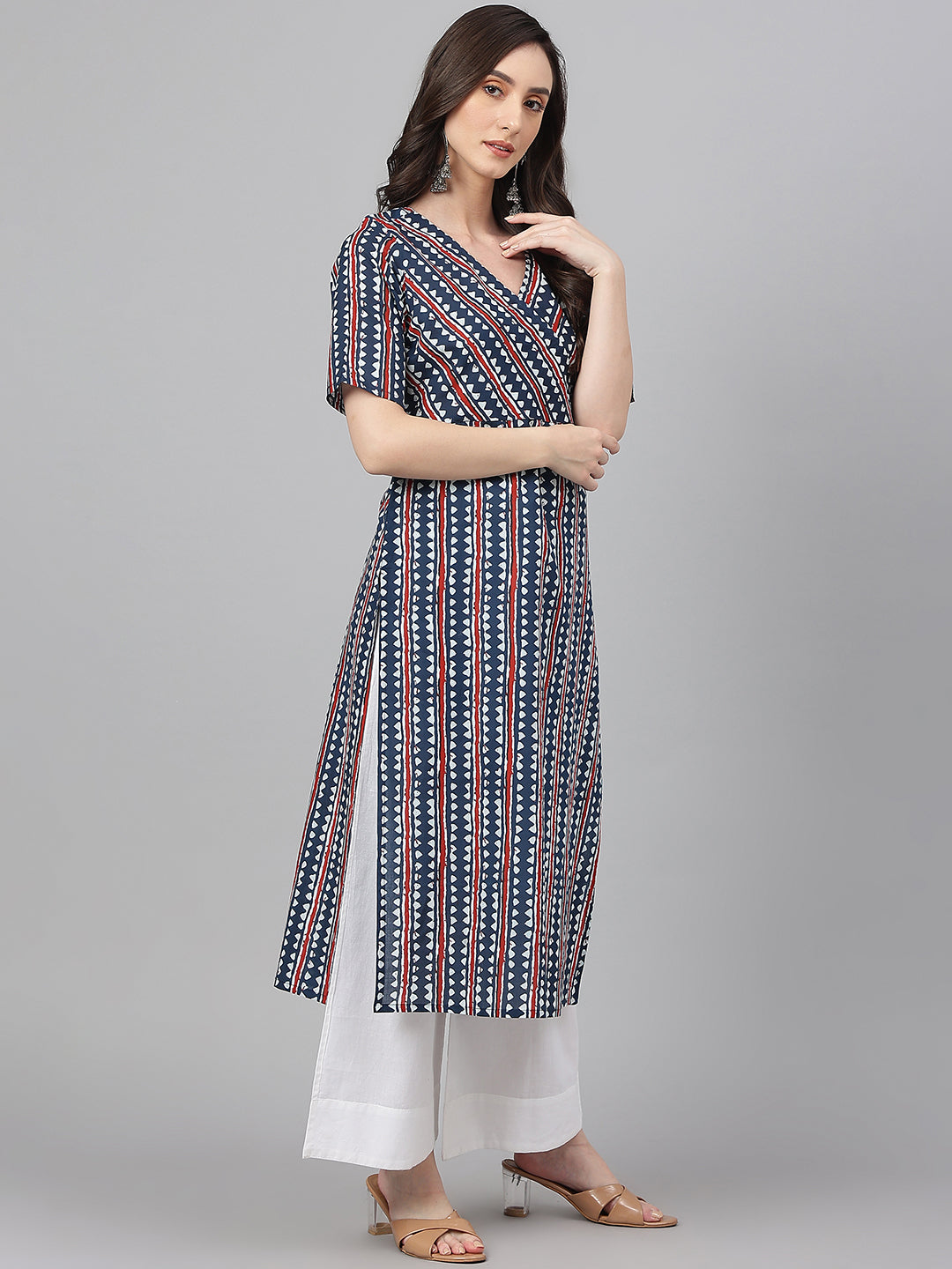 Navy Blue Cotton Geometric Straight Kurta Janasya