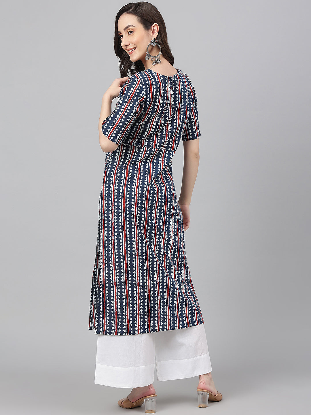 Navy Blue Cotton Geometric Straight Kurta Janasya