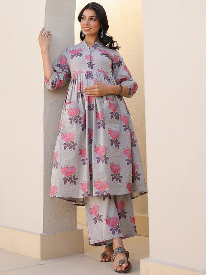 Green Pure Cotton Foil Printed Flared Maternity Kurta Set
