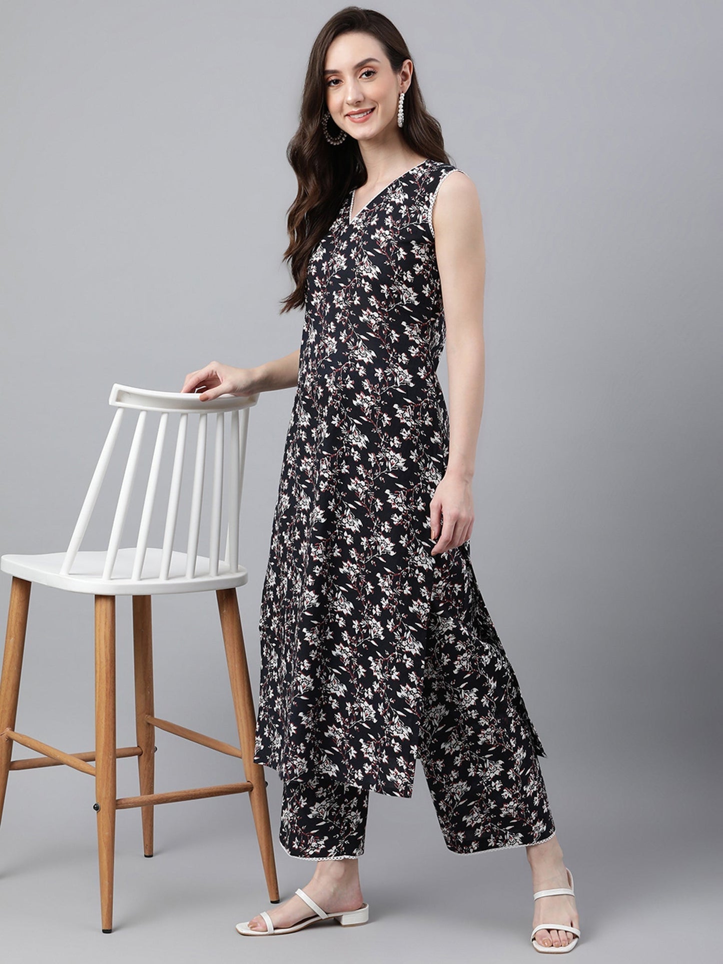 Black Cotton Printed Kurta with Palazzo Janasya