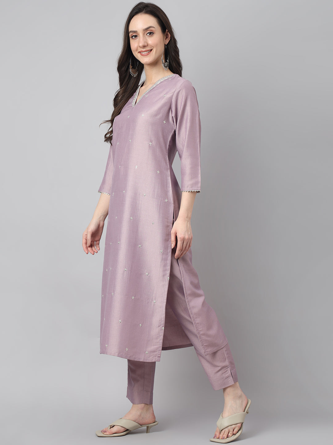 Women's Lavender Chinon Embellished Kurta with Pant and Dupatta Janasya
